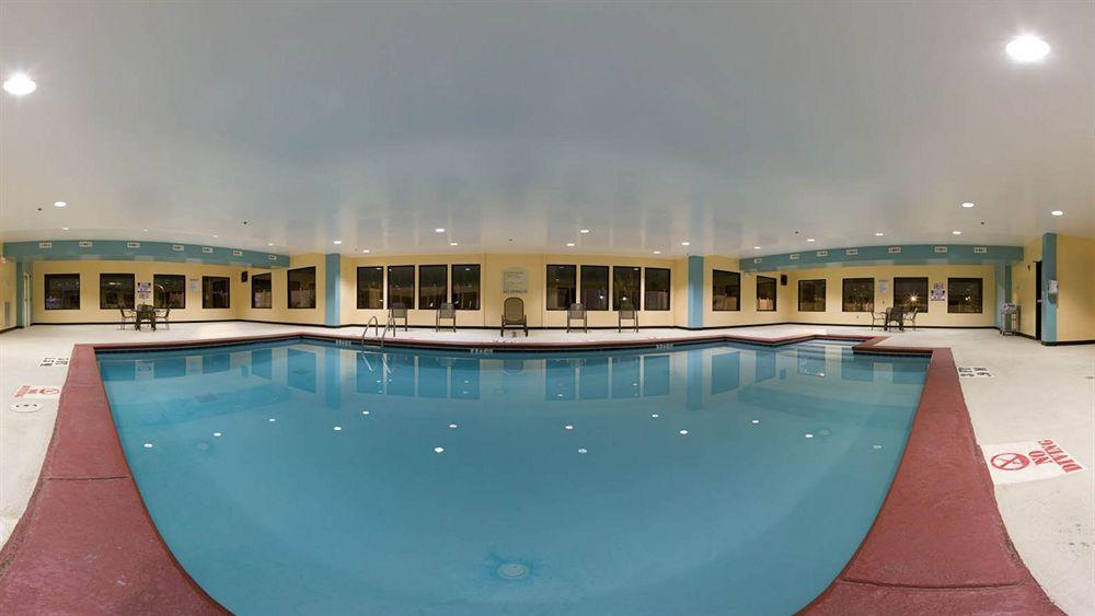 Holiday Inn Express & Suites Sylacauga Екстер'єр фото